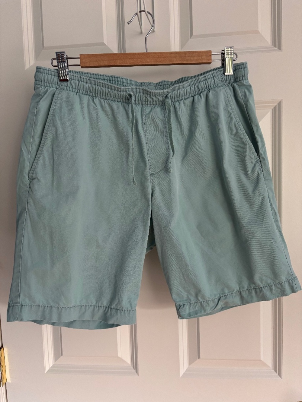 Gap light blue-green shorts
